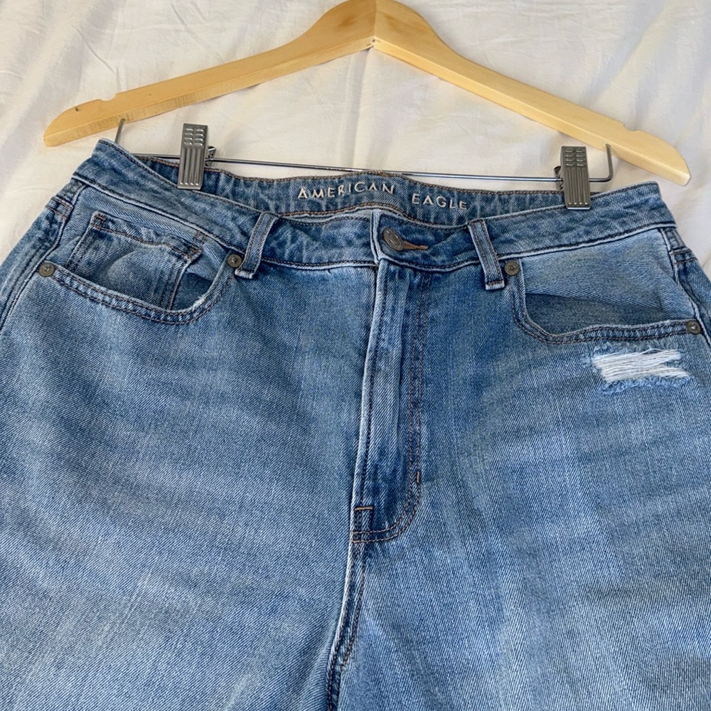American Eagle Mom Jeans - Size 12 (Long)